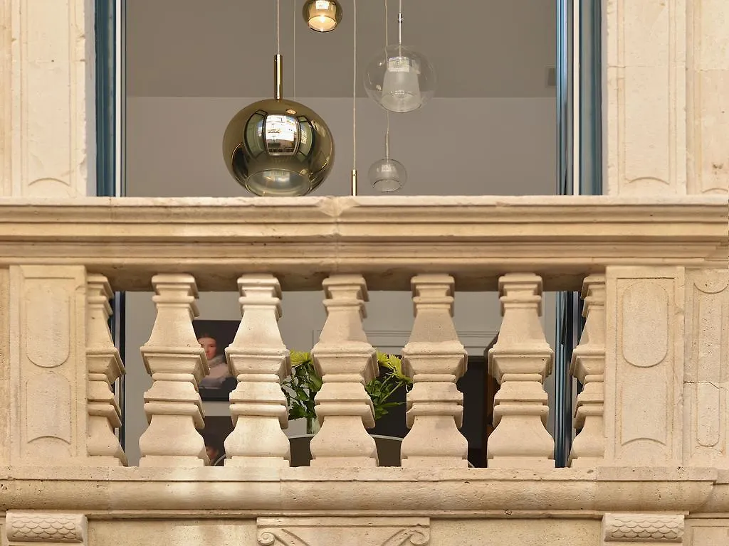 Varo Apartment Taormina 0*,
